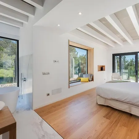 Brand New Luxury Infinity Pool & Views Villa *