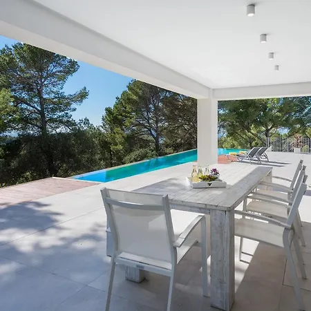 Villa Brand New Luxury Infinity Pool & Views
